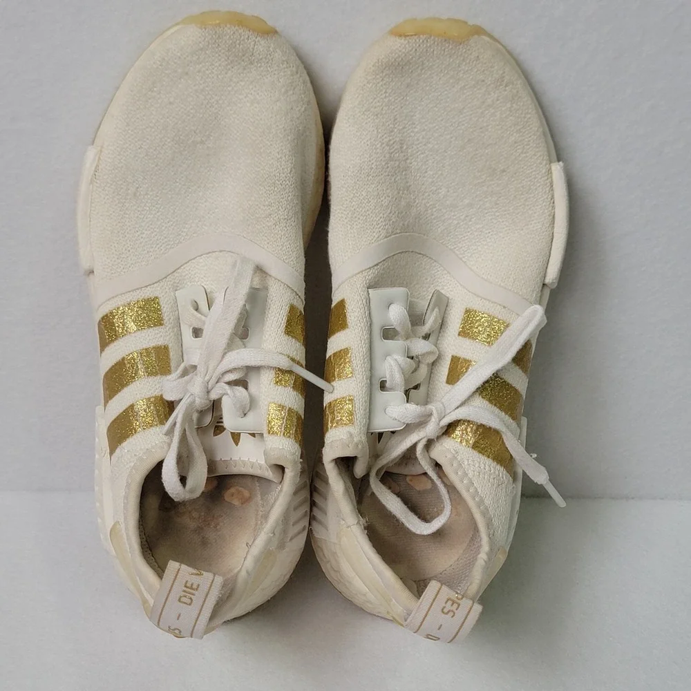 Size 4.5 Adidas kids NMD R1 Off White/gold Running Sneakers Shoes
